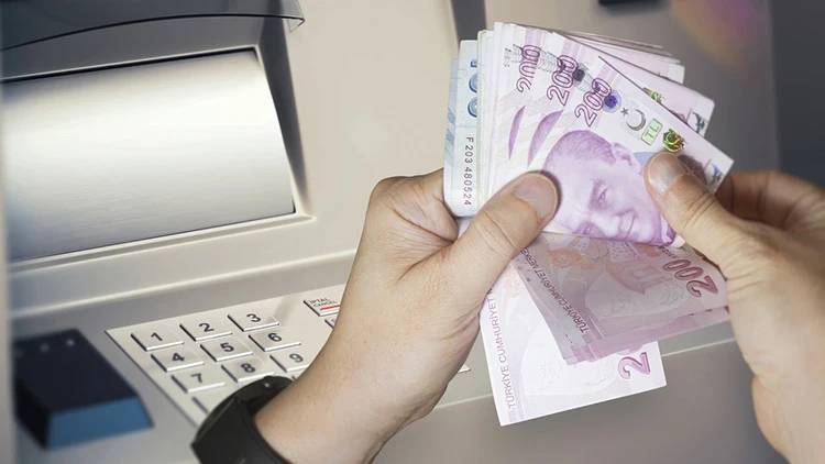 2027 asgari ücret şoku! SGK uzmanı Özgür Erdursun'dan şaşırtan rakam 16